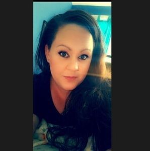 Meet your Posher, Mallory